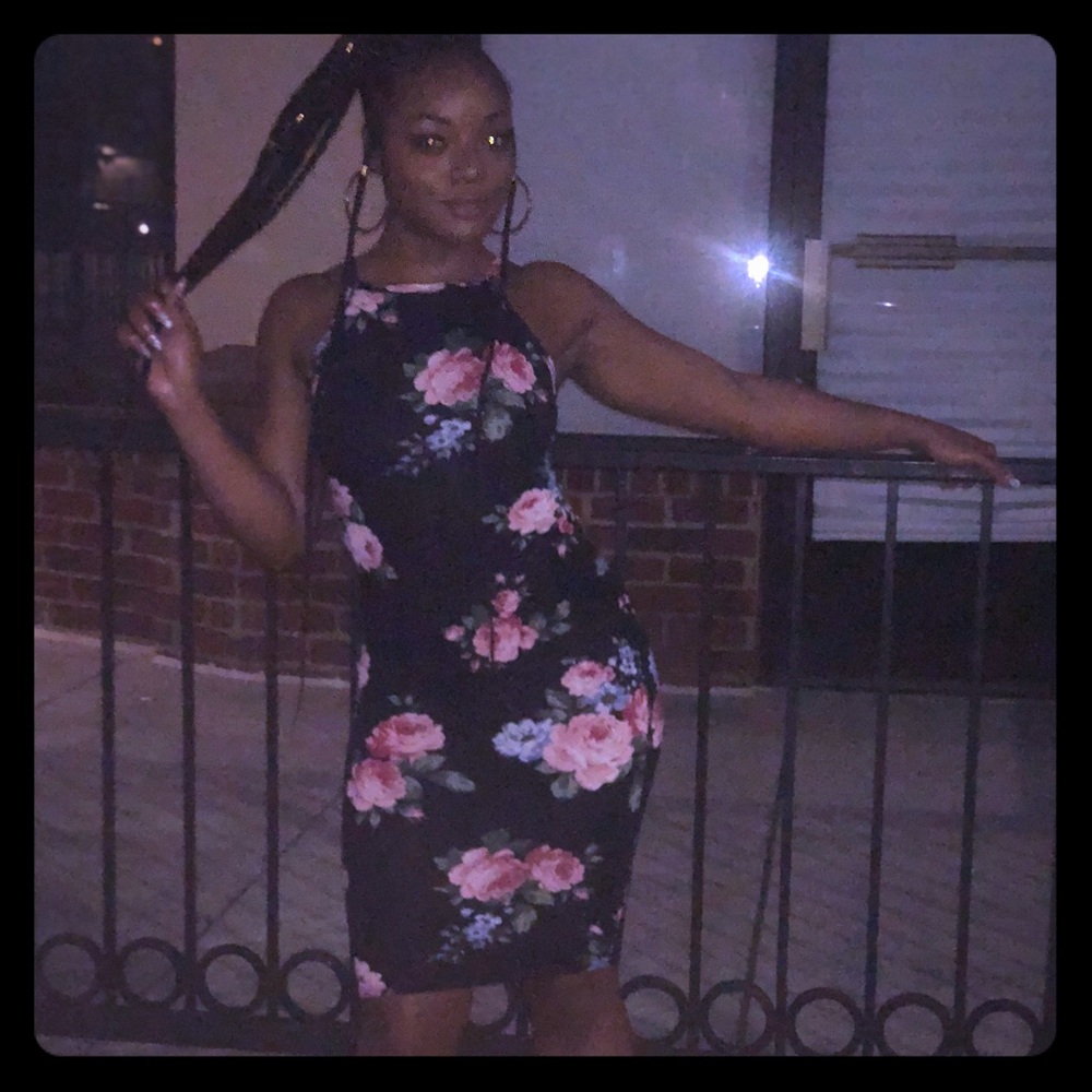 Floral print bodycon dress